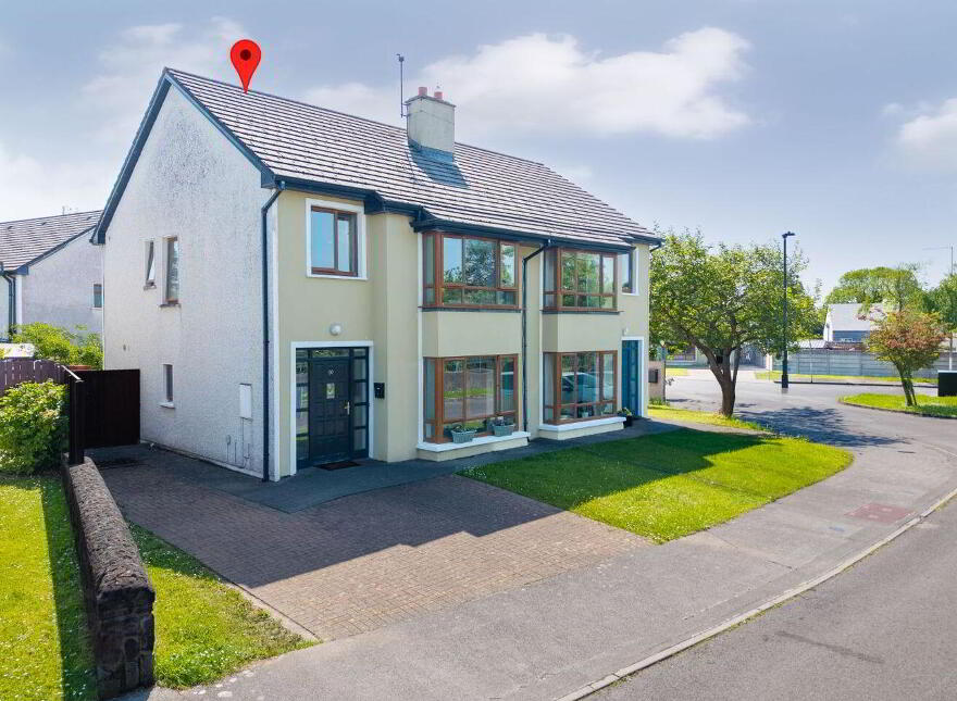 50 Dunbeag, Newport Road, Castlebar, F23PX72