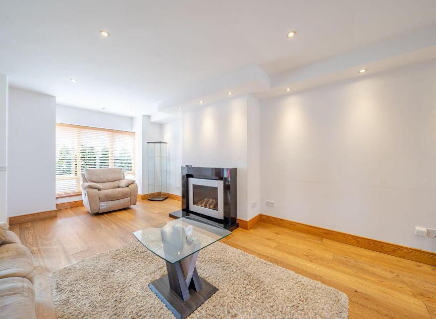 Carrabeag, Newport Road, Castlebar, F23HK35
