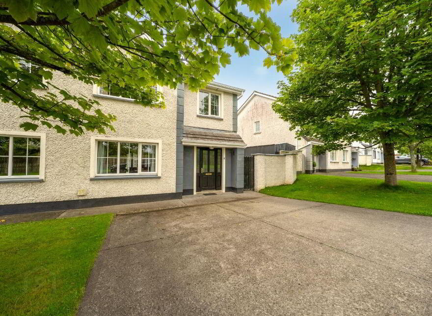 9 White Horse Lane, Turlough Road, Castlebar, F23HV21