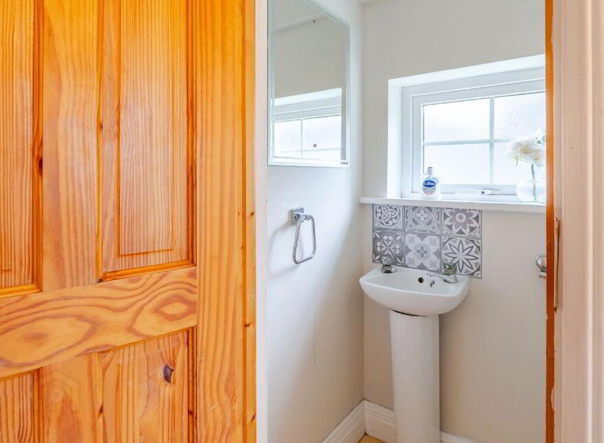 9 White Horse Lane, Turlough Road, Castlebar, F23HV21