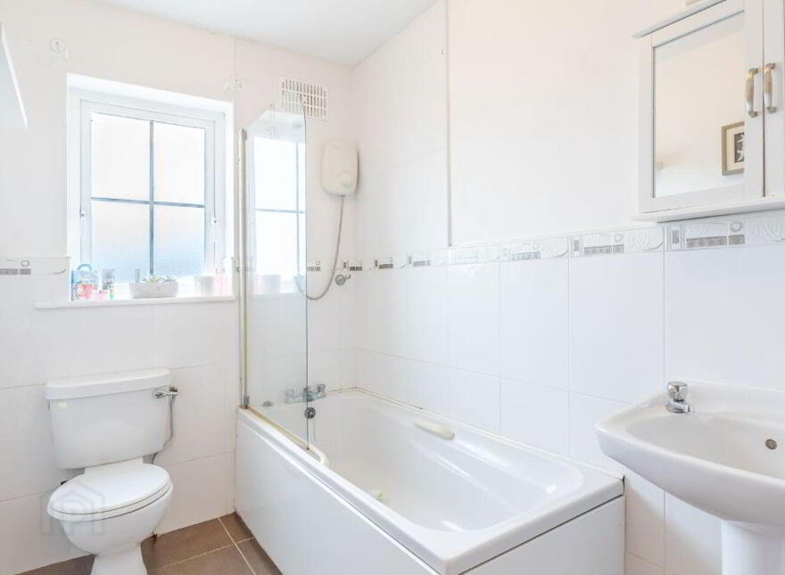 9 White Horse Lane, Turlough Road, Castlebar, F23HV21