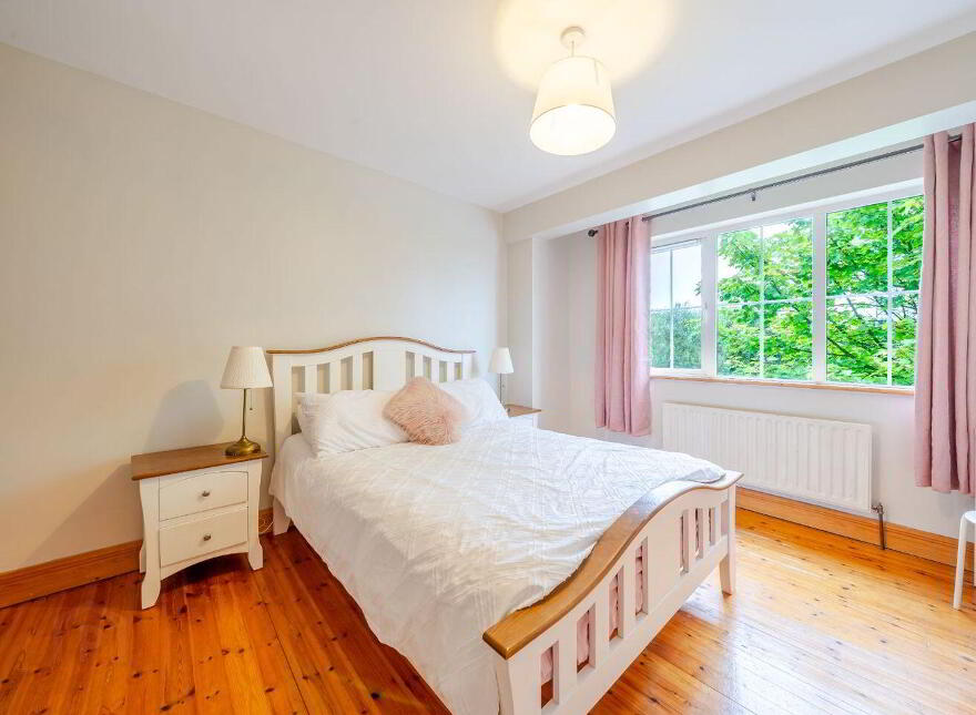 9 White Horse Lane, Turlough Road, Castlebar, F23HV21