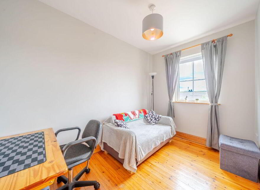 9 White Horse Lane, Turlough Road, Castlebar, F23HV21
