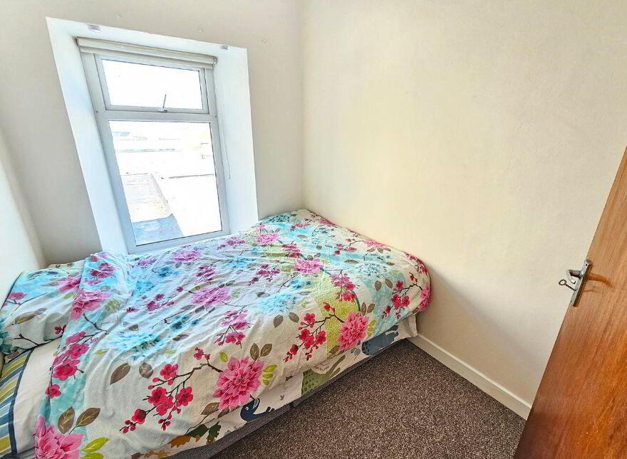Main Street, Lahinch, V95K6AC