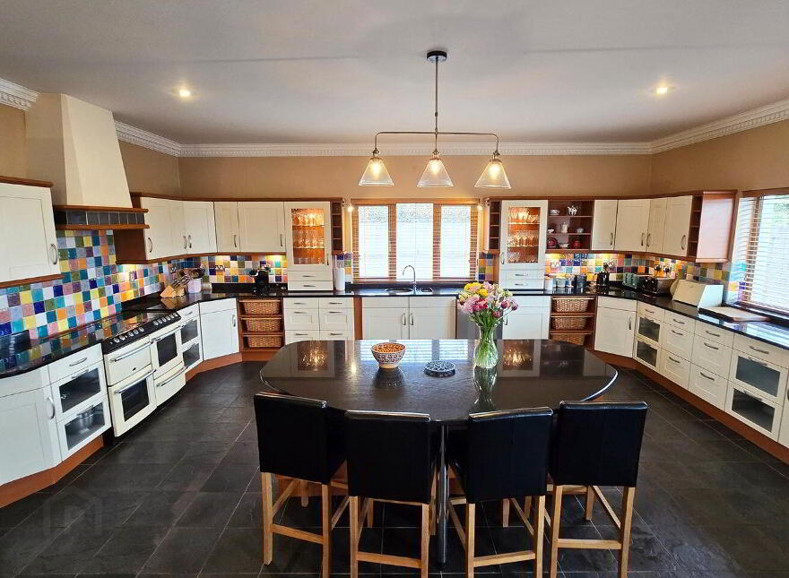 Lakil House, Kilaspuglinane, Lahinch, V95H928