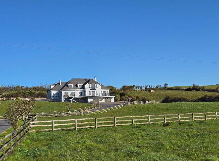 Lakil House, Kilaspuglinane, Lahinch, V95H928