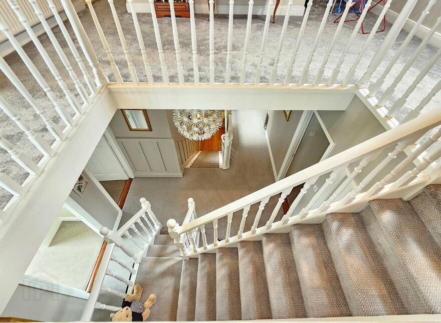 Glenomra House, Limerick Road, Ennis, V95X853