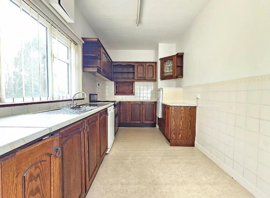 Loughville, Lahinch Road, Ennis, V95P2D8