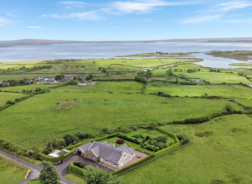 Lisheen, Teermaclane, V95E0K5