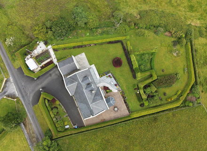 Lisheen, Teermaclane, V95E0K5
