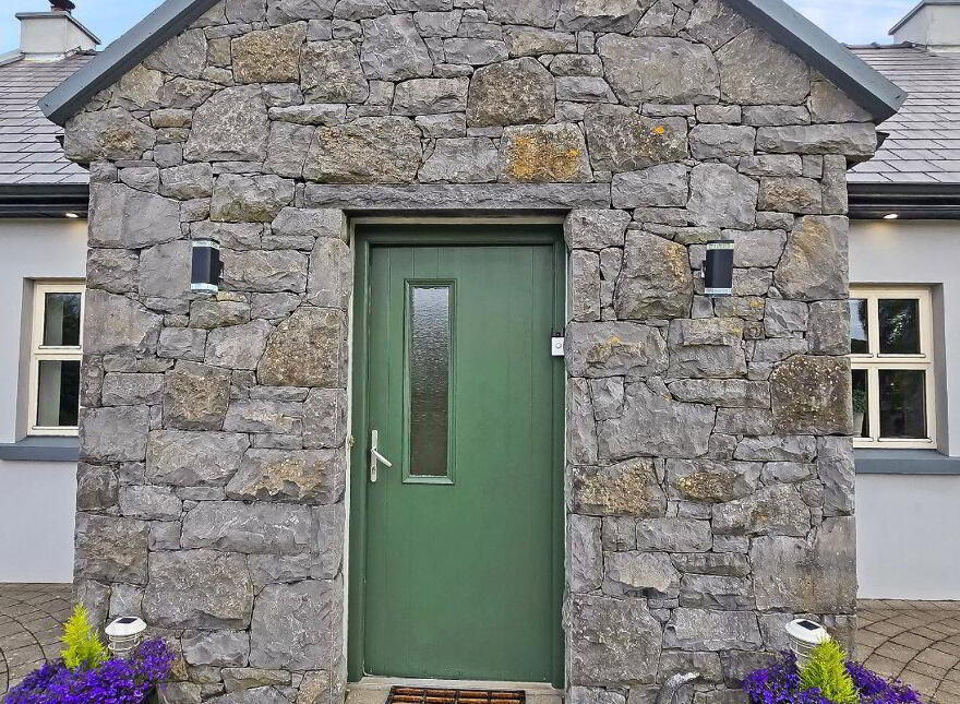 Lough, Doolin, V95VC44