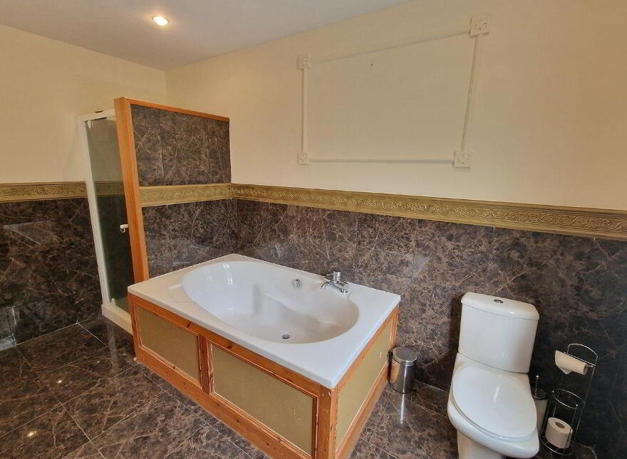 Roxholme House, Clounty, Bohatch, V94A7K6