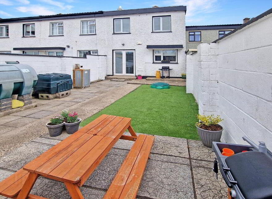 9 Tradaree Court, Shannon, V14TY83