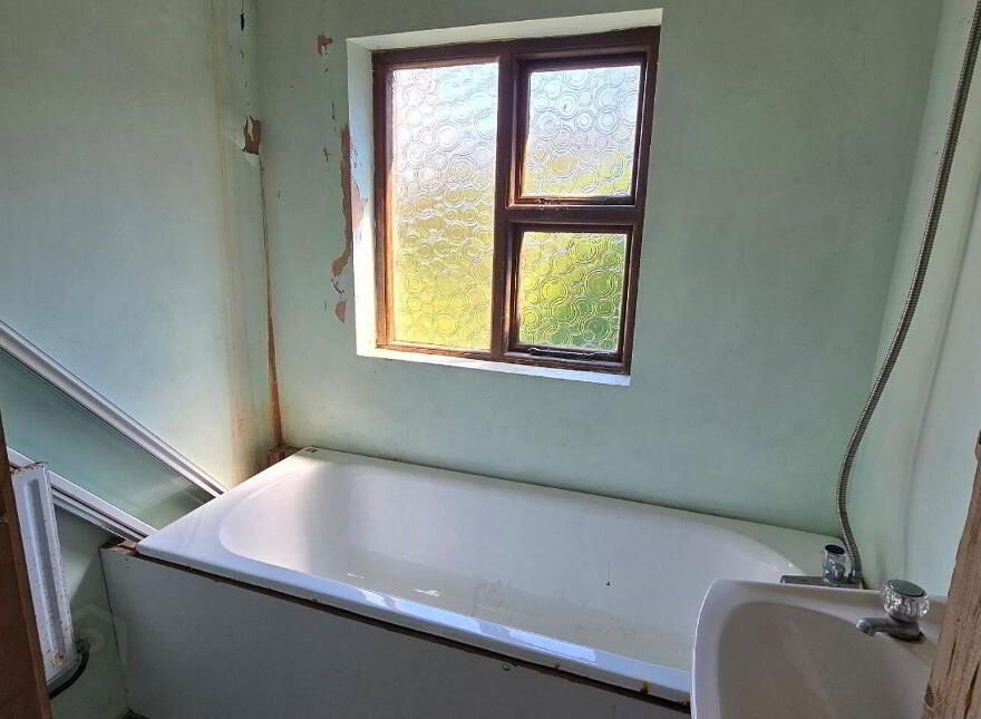 Sea Haven, Station Road, Lahinch, V95HE40
