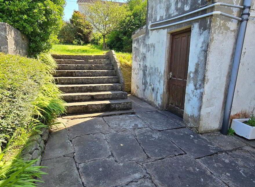 Sea Haven, Station Road, Lahinch, V95HE40