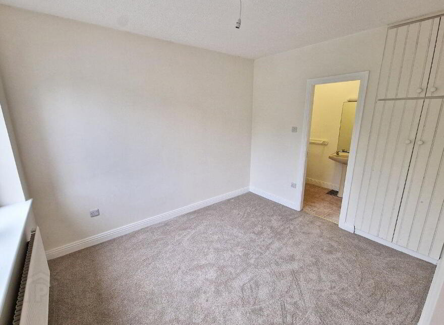 44 Park Avenue, Clon Road, Ennis, V95P4F8