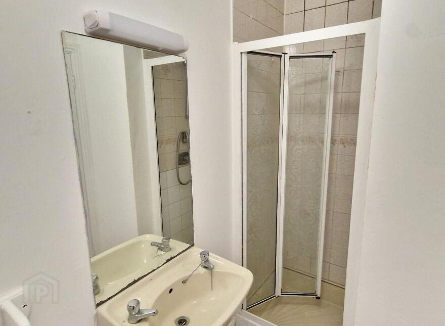 44 Park Avenue, Clon Road, Ennis, V95P4F8