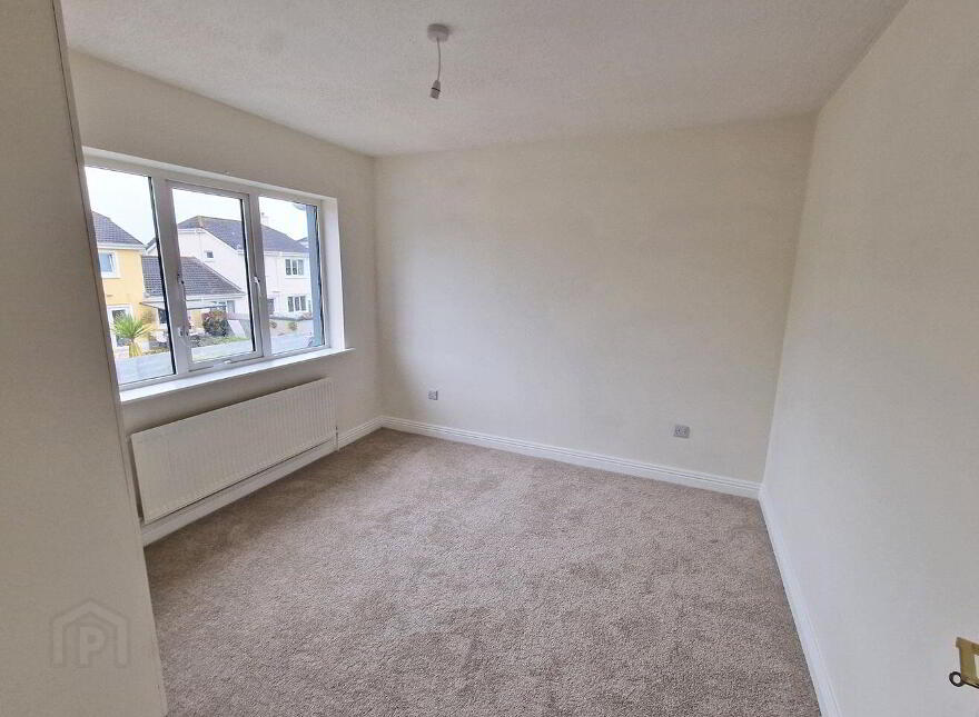 44 Park Avenue, Clon Road, Ennis, V95P4F8