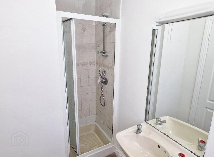 44 Park Avenue, Clon Road, Ennis, V95P4F8