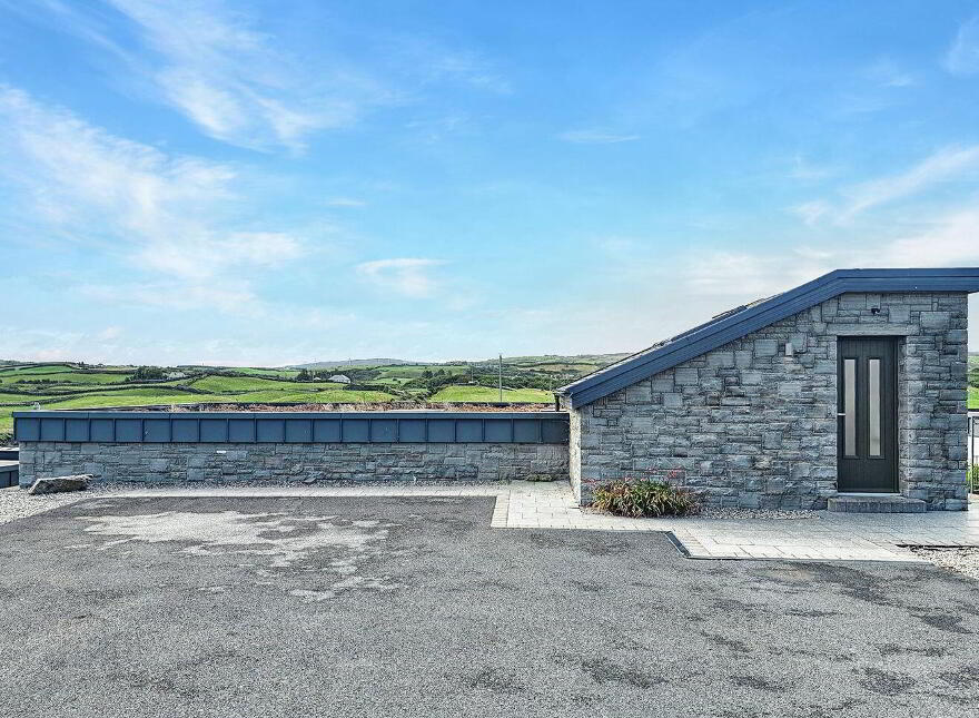 6 Radharc Na Mara, Cregg, Lahinch, V95YC5H