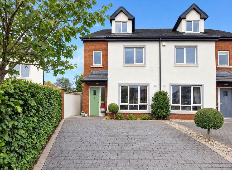 12 Sycamore Drive, Limerick Road, Ennis, V95WF6W photo