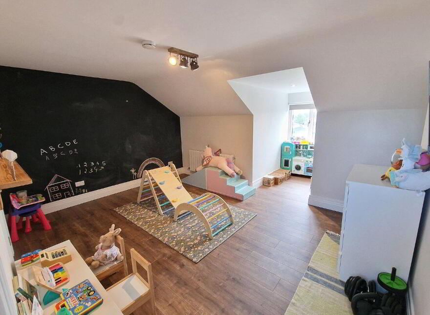 12 Sycamore Drive, Limerick Road, Ennis, V95WF6W