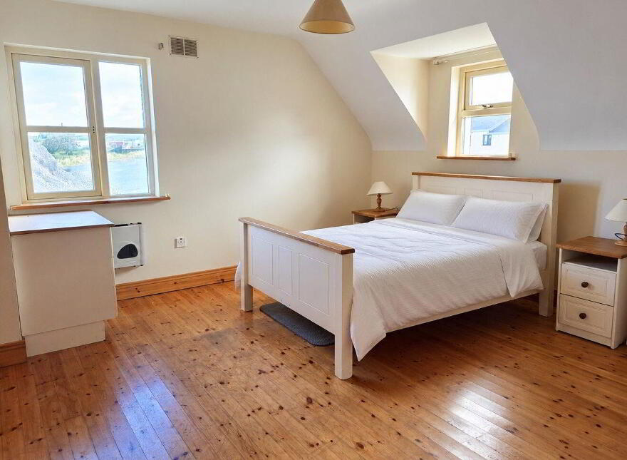 28 Cluain Uilinn, Spanish Point Road, Miltown Malbay, V95FK79