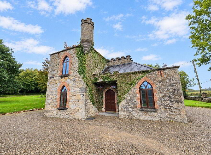 The Lodge, Castlecrine, Sixmilebridge, V95NYH7