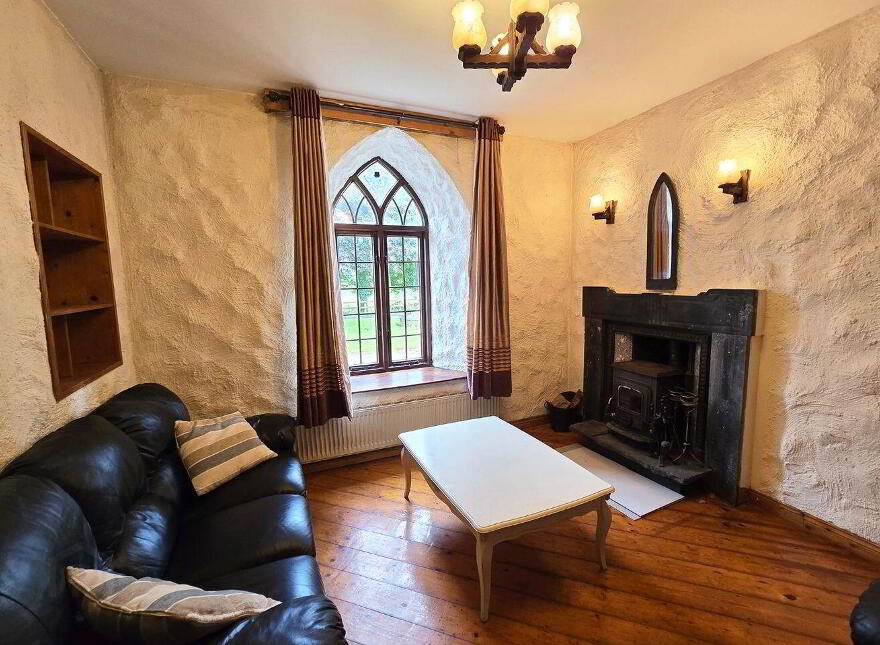 The Lodge, Castlecrine, Sixmilebridge, V95NYH7
