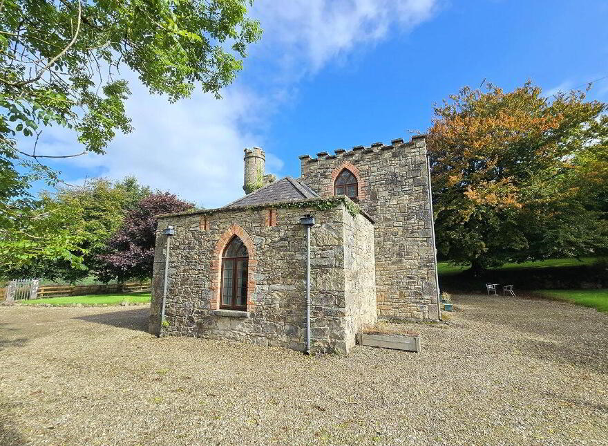The Lodge, Castlecrine, Sixmilebridge, V95NYH7