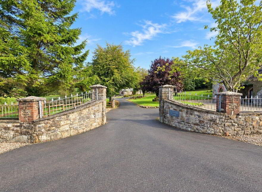 The Lodge, Castlecrine, Sixmilebridge, V95NYH7