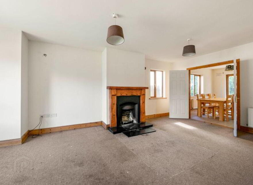 3 Cluain Caisleán, Ferns, Y21RD32