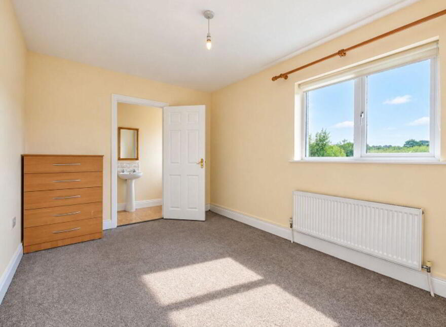 54 Creagh Demesne, Gorey, Y25YR25