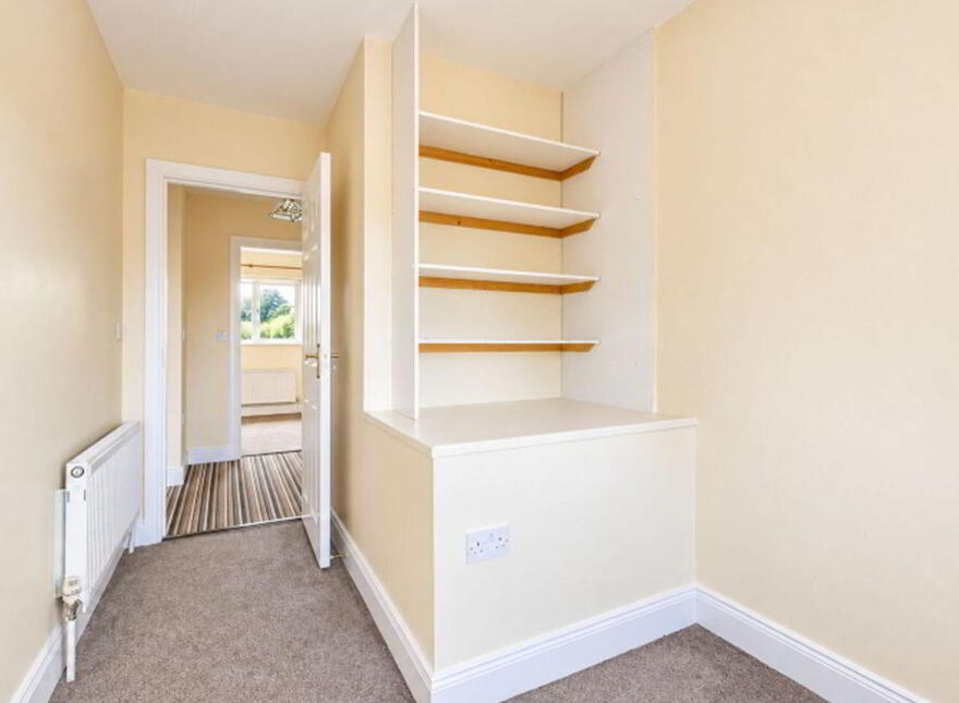 54 Creagh Demesne, Gorey, Y25YR25