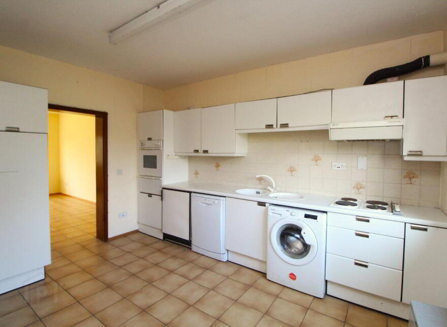 Ross Side House, Saint Josephs Road, Mallow, P51WKE8