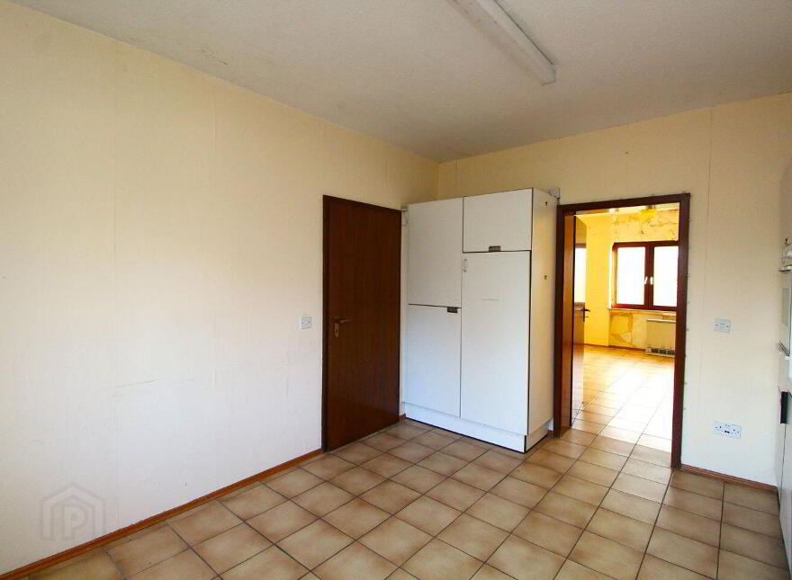 Ross Side House, Saint Josephs Road, Mallow, P51WKE8