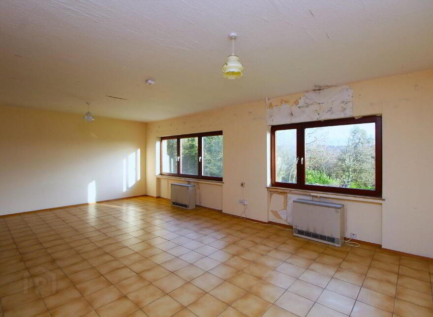 Ross Side House, Saint Josephs Road, Mallow, P51WKE8