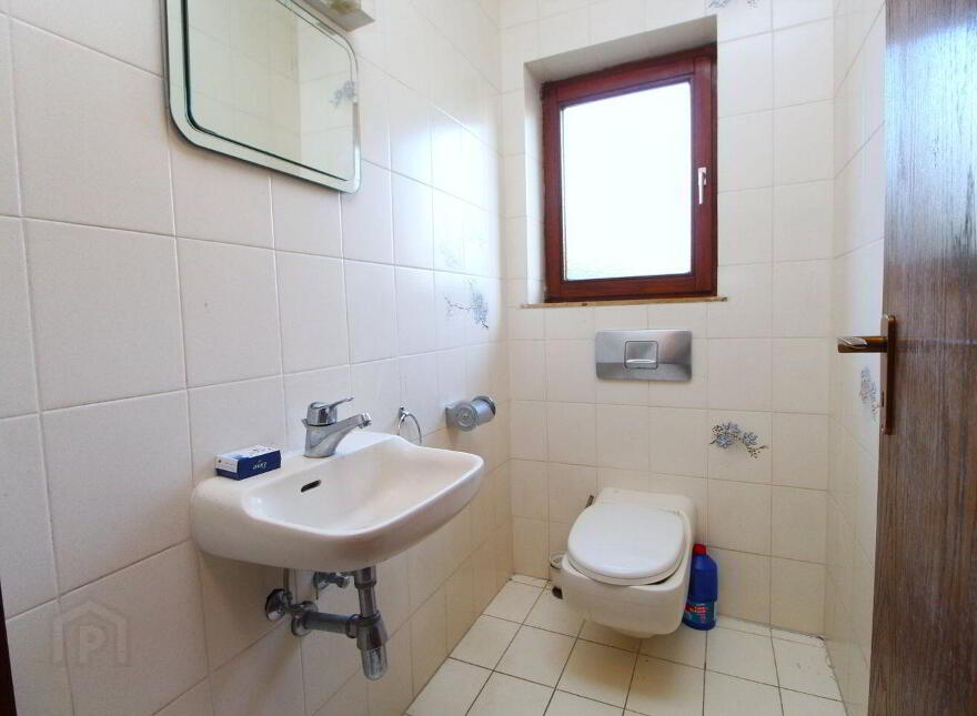 Ross Side House, Saint Josephs Road, Mallow, P51WKE8