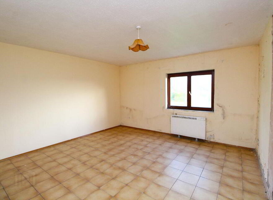 Ross Side House, Saint Josephs Road, Mallow, P51WKE8