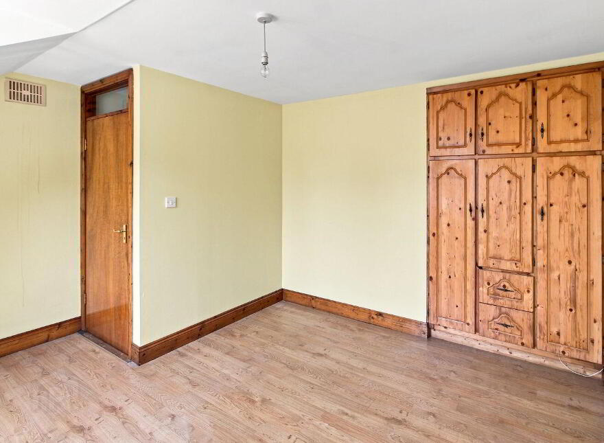 1 Townhouse, Dromina, P56D363