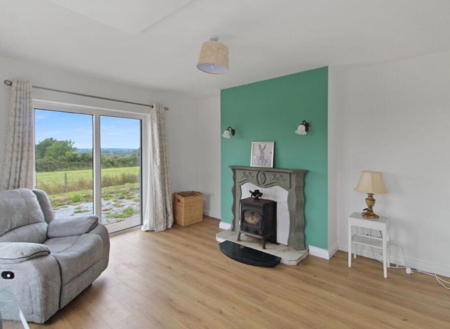 Loumanagh North, Boherbue, P51E8K5
