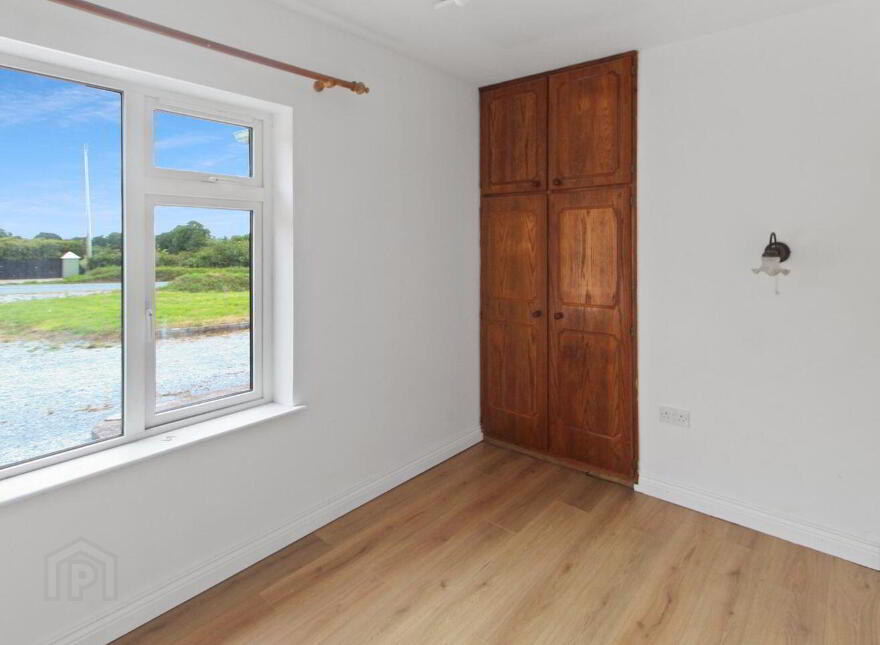Loumanagh North, Boherbue, P51E8K5