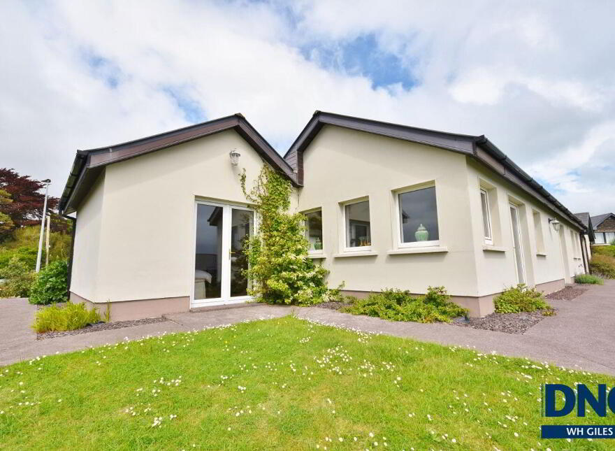 1 Bárr Na Coille, Dingle, V92HH98