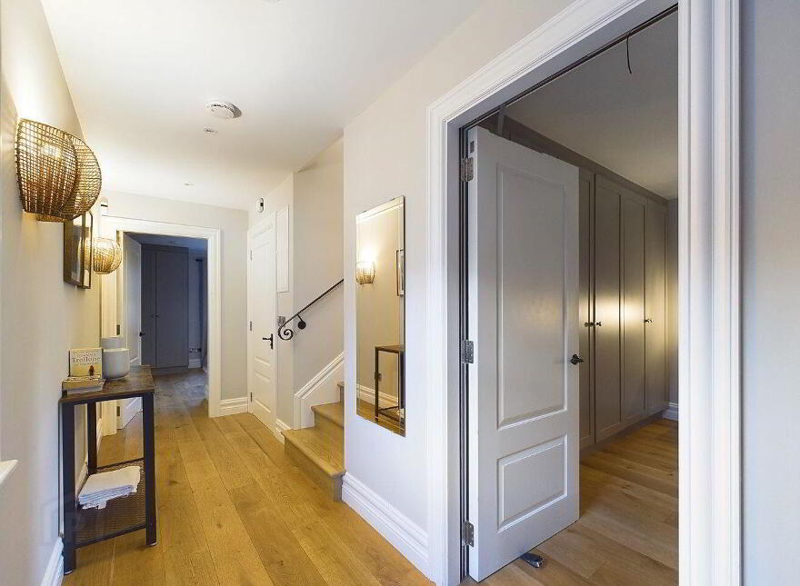 Westend Mews, New Street, Killarney, V93HH64