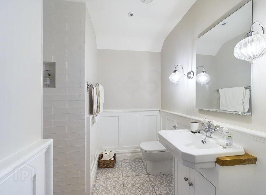 Westend Mews, New Street, Killarney, V93HH64
