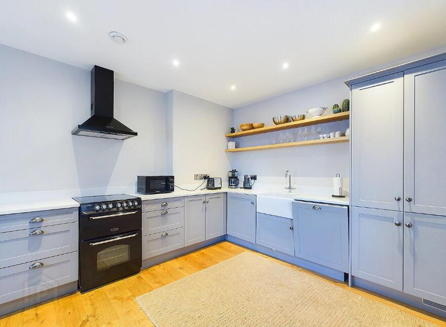 Westend Mews, New Street, Killarney, V93HH64