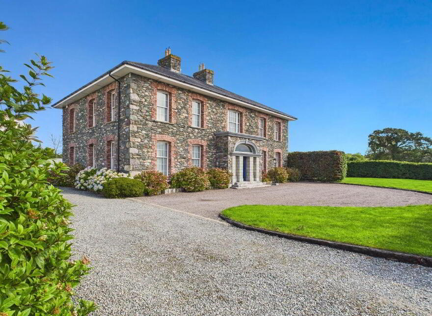 Cloverfield House, Muckross Rd, Killarney, V93R9C6