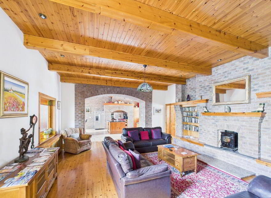 Cloverfield House, Muckross Rd, Killarney, V93R9C6