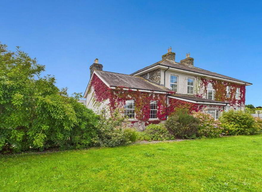 Cloverfield House, Muckross Rd, Killarney, V93R9C6