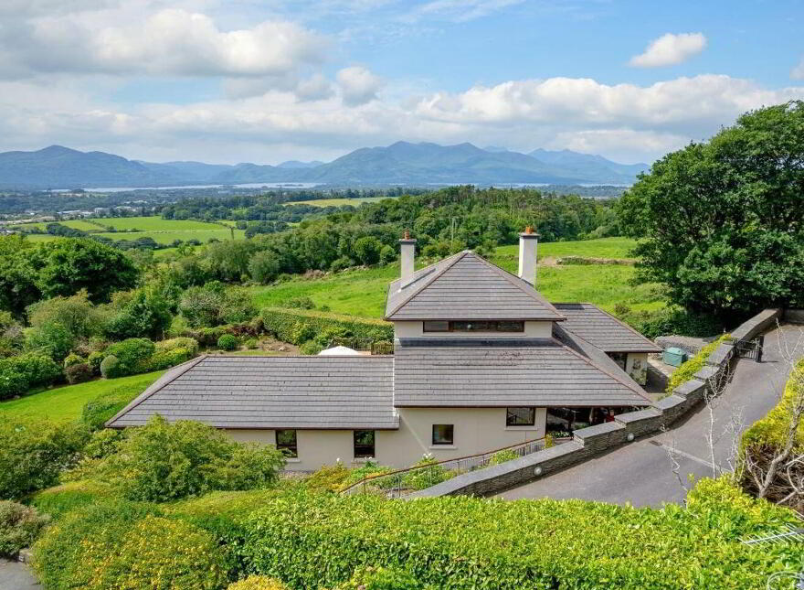 The Oaks, Tullig, Killarney, V93V660 photo